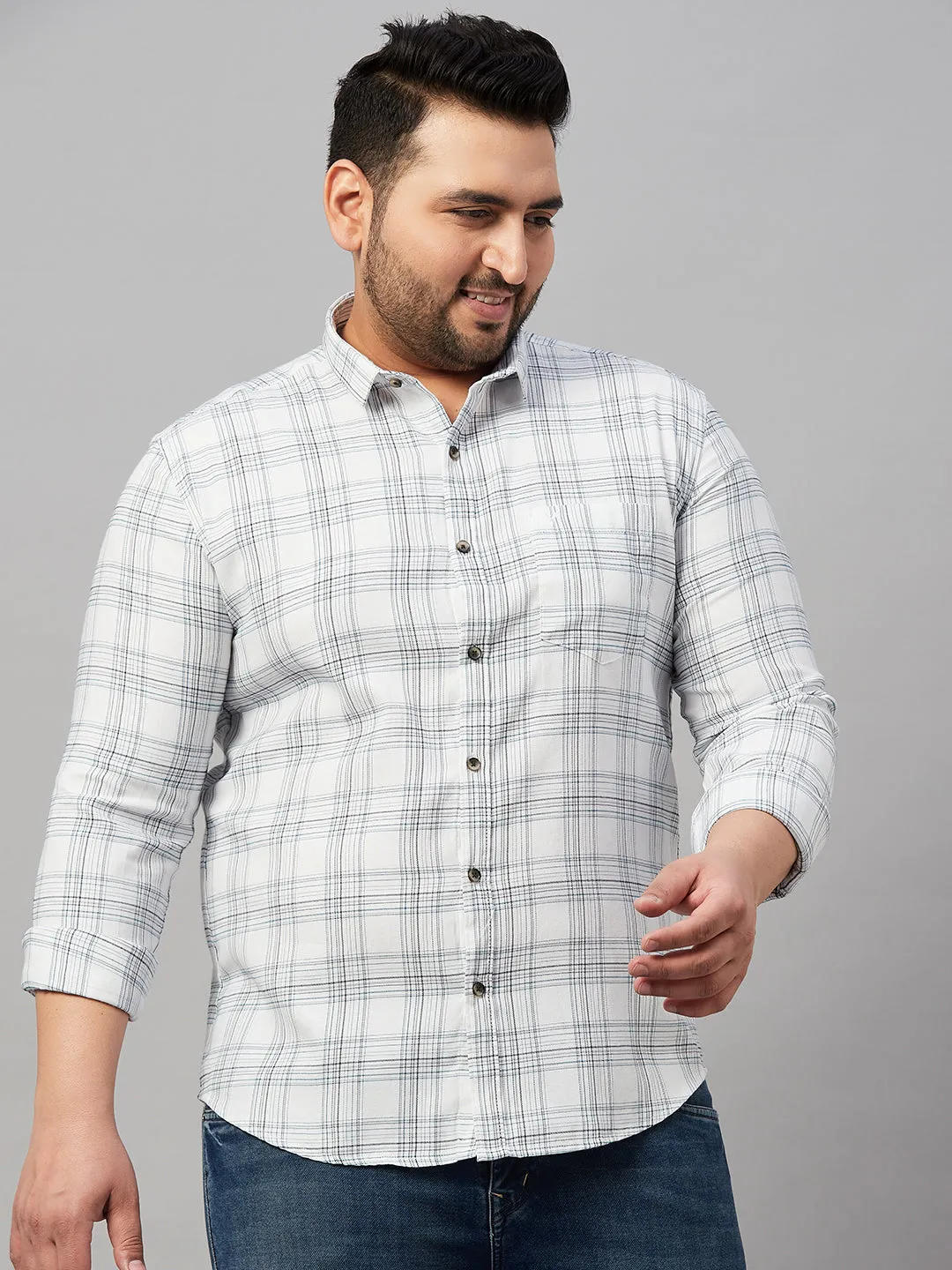 Men Checked White Casual Shirt