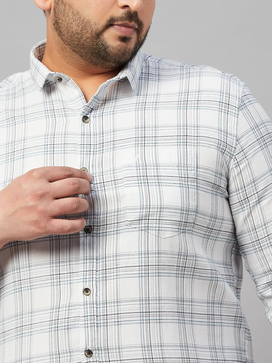 Men Checked White Casual Shirt