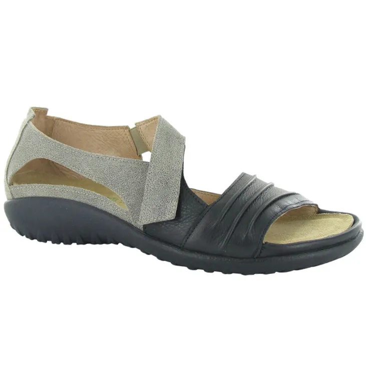 Papaki - Beige/Black