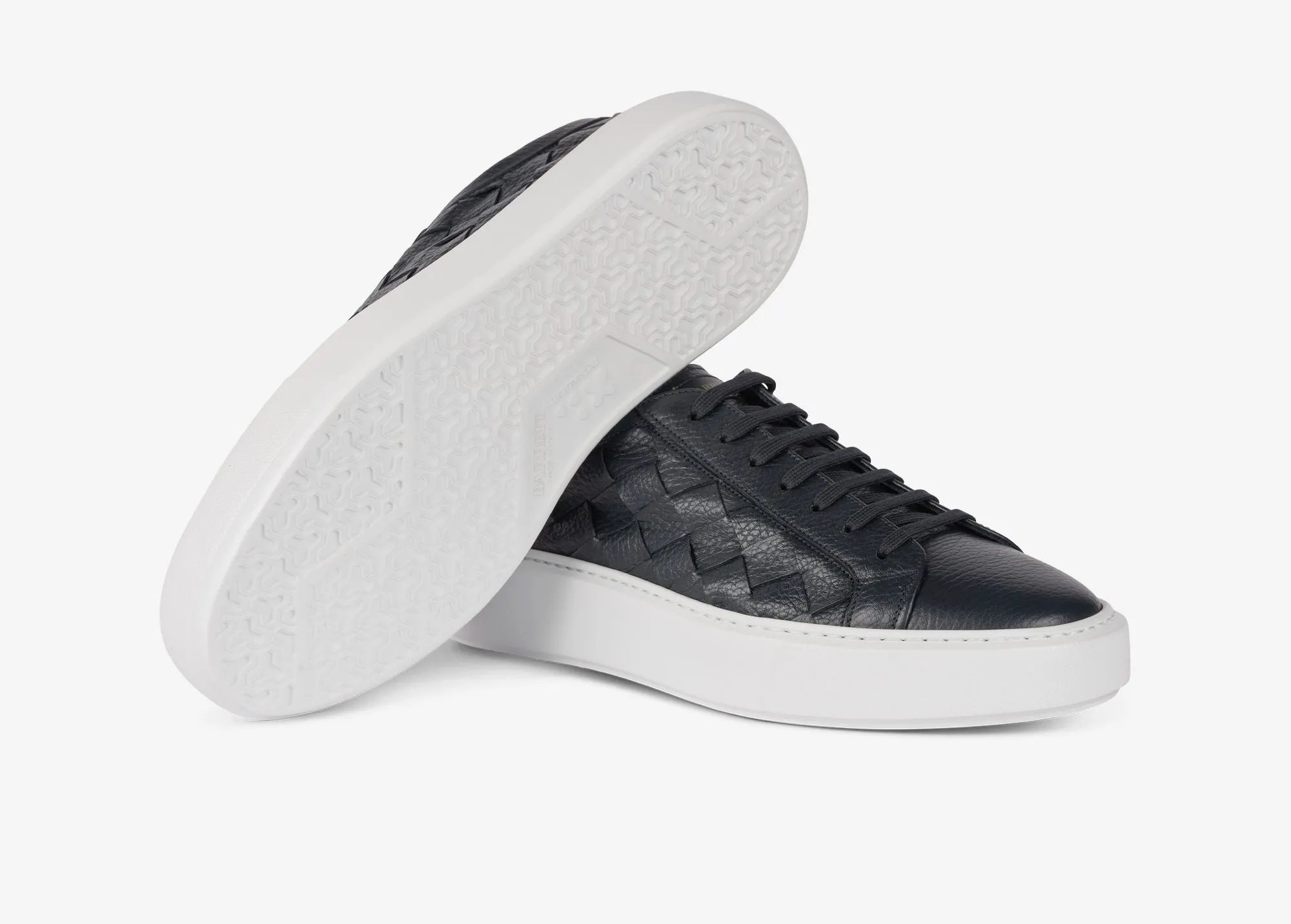 Sneaker in vitello granato intrecciato